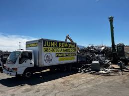 Best Yard Waste Removal  in Nth Bend, OR